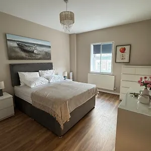 westhill-house-apartments.yorkshirehotels.net/